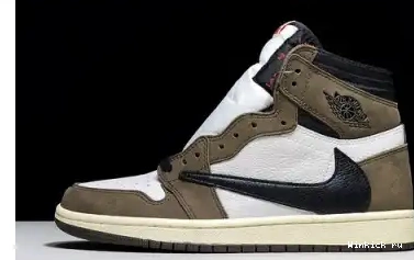 RETRO HIGH - TRAVIS 1 JORDAN SCOTT 0504